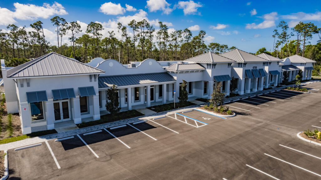 NAPLES NEWEST MEDICAL PLAZA LEASES PHASE 1, WELCOMES FIVE SERVICE PROVIDERS