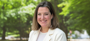 Colleen Cleary Headshot